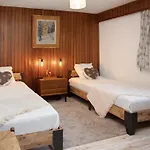 Val Neige 11 Apartment *