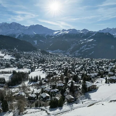 Val Neige 11 *